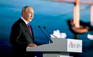 Путин отверг заморозку счетов россиян