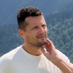 Александр Шевелёв