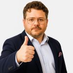 Денис Стукалин