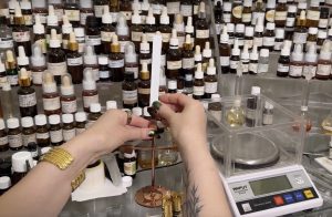 Продажи российской парфюмерии выросли на 20,1% за восемь месяцев 2026