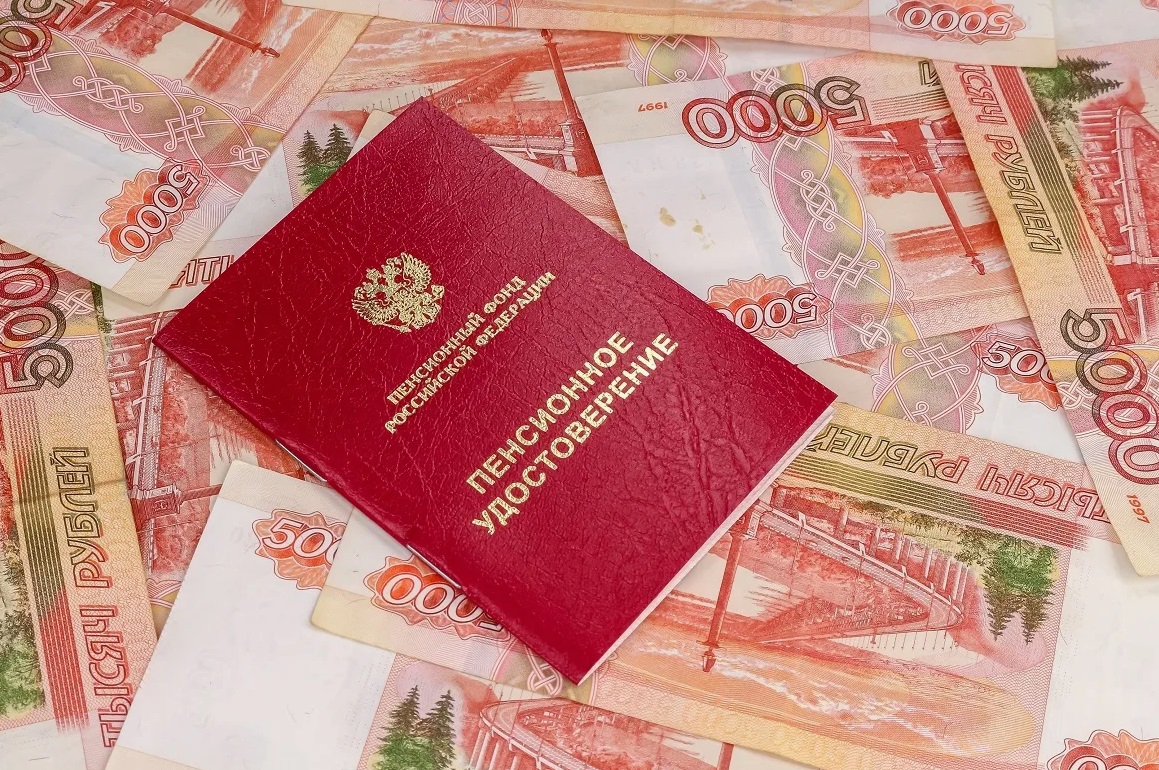 Срочная пенсионная выплата в 2027 году превысит 3,5 тыс. рублей
