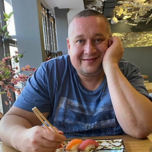 Андрей Хан